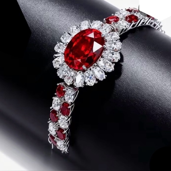 Elegant Red and White Moissanite Silver Women's Bracelet